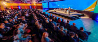 Plural participa da Rio Oil & Gas discutindo comércio irregular e o Renovabio