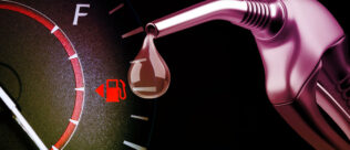 Existe uma medida certa para encher o tanque de combustível do carro?
