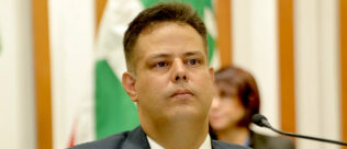 Deputado defende maior punição para quem frauda combustíveis e fala da importância de se denunciar os crimes no setor