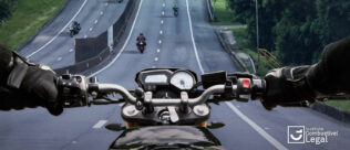 O que levar em conta na hora de comprar moto? Executivo tira dúvidas sobre o transporte cada vez mais popular no Brasil