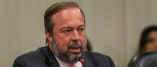 Ministério de Minas e Energia reforça ações de combate ao devedor contumaz