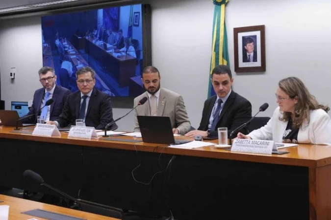 Setor de combustíveis acumula R$ 207 bilhões em dívidas ativas, de acordo com levantamento do ICL