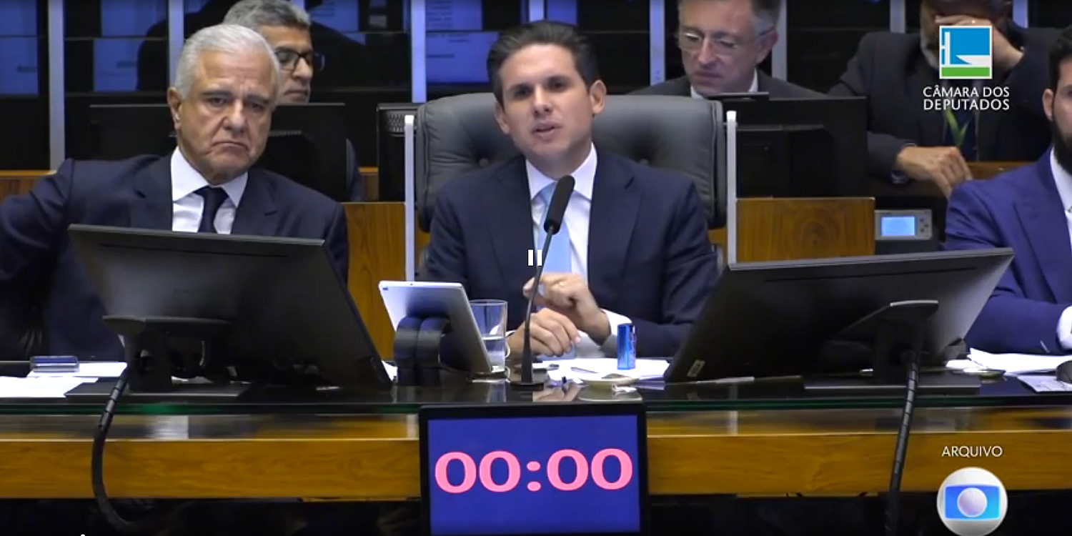 Jornal Nacional: Hugo Motta, presidente da Câmara, destaca  combate ao devedor contumaz