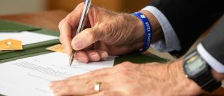 Sancionado, PL 125/2022 se torna Lei Complementar nº 225, que institui Código de Defesa do Contribuinte