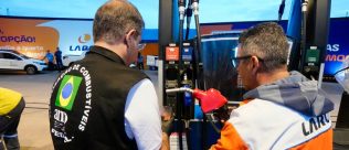 Operação do Inmetro e da ANP detecta 214 irregularidades em postos de combustíveis de oito estados e do DF