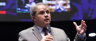 Senador alerta para urgência da aprovação do PL 1482, que tipifica furto e roubo de combustíveis e lubrificantes: ‘Fundamental para fortalecer o combate ao crime organizado’