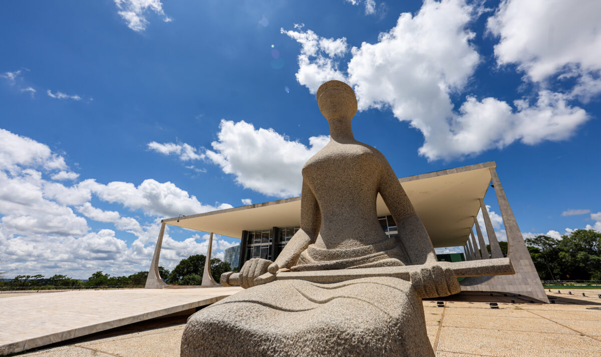 Decisão do STF validando sanções contra devedores contumazes é marco para estados, afirmam advogadas