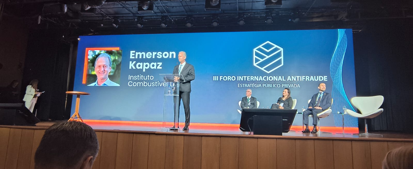 Instituto Combustível Legal é homenageado pelo apoio ao combate às fraudes bilionárias no setor de combustíveis
