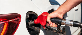 Gasolina passa a ter 32% de etanol: ICL defende reforço na fiscalização para evitar fraudes e proteger mercado legal